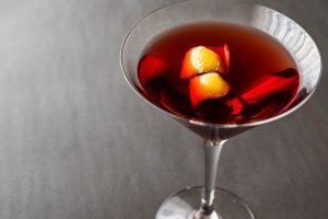 receitas de drinks manhattan