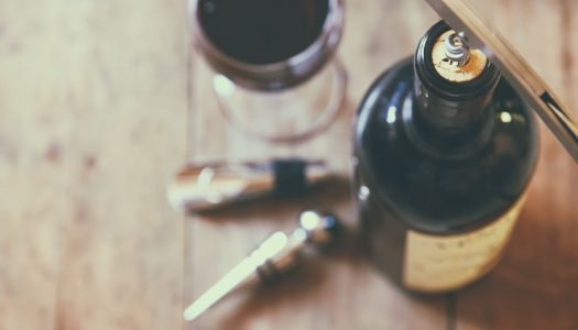 Como conservar um vinho depois de aberto?