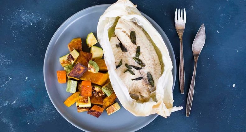 papilote-de-tilapia-com-manteiga-de-salvia-e-trio-de-abobora-tostadas