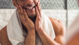 limpeza de pele masculina homem