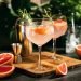 Cocktails de gin com toranja e alecrim